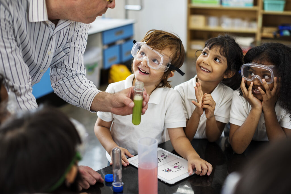 How KidsErgo Enhances Concentration in Classrooms